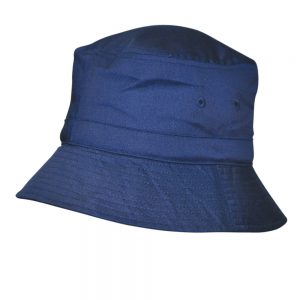 Bucket hat with toggle